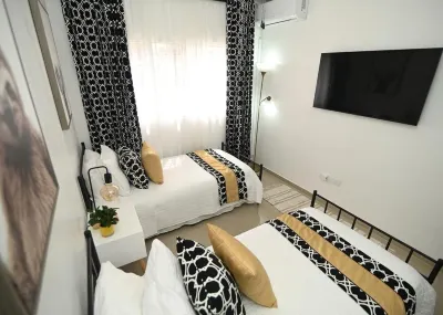 VIUDA'S LUXURY SAMANTHA II BONAO Hotels near Gabriela