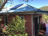 Sea Cottage - Charming and Romantic with a Stunning View Hotels in Central