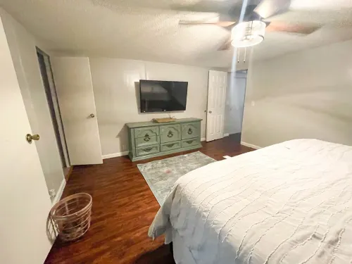 Centrally Location 3 bedroom