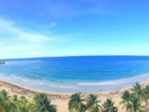 Luquillo beachfront apt., beautiful ocean view! Hotels in Luquillo