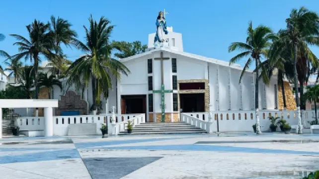 Oceanside Villa "Juarez" with a/c pool in centro     5 min stroll to beach Hotels in 