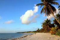 KID-FRIENDLY LUXURY  VILLA - 300 YARDS FROM BEACH - MAID & CHEF INCLUDED !!! - 別墅