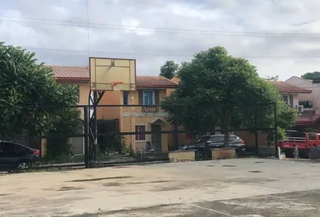 Guesthouse in Camella/2BR/4Pax Отели рядом с достопримечательностью «Iglesia Ni Cristo»