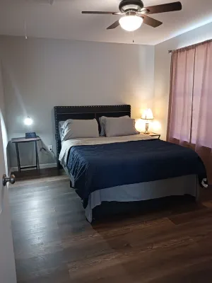 Sweet Home 5 Hotels in Franklin