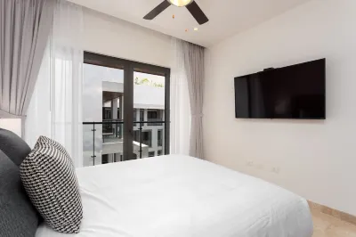Entire luxury 2 BR condo in heart of Playa Del Carmen