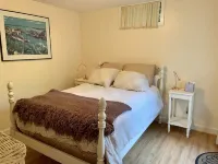 Cozy efficiency apartment/heated pool