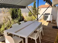 Bright house villa Hotels near Port Ostreicole