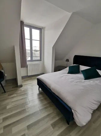 Town house 2 minutes from the beach and shops