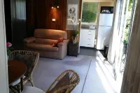 Peaceful, sunny, furnished - everything you need.