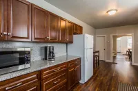 Lovely Downtown Townhome