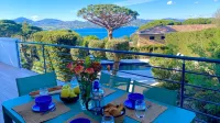 Charming villa near the beaches and village of St-Tropez Hotels in Gassin