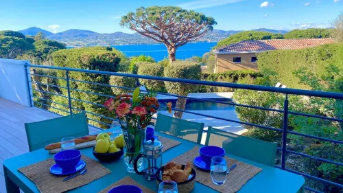 Charming villa near the beaches and village of St-Tropez Hotels in Gassin