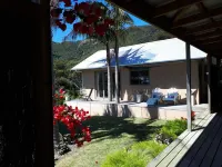 Twin Palms Ocean Beach, Self Contained Chalet.