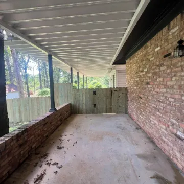 Agreeable Gray: 3 Bedroom, Soothing 5 Beds, Large groups, Pet Friendly