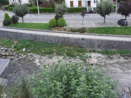 Apt T3 duplex Ax les Thermes center