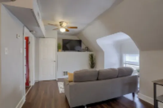 5minsTo KU Med  Free Wi-Fi Pet Friendly W&D