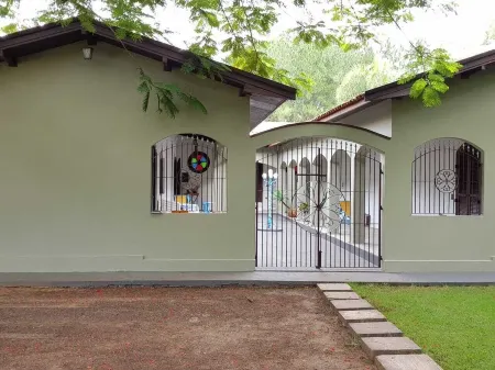 Charming and cozy farmhouse in the interior -130 km from Sao Paulo 12x s / interest Отели в г. Татуи