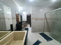 House in Tabatinga with private access to the beach