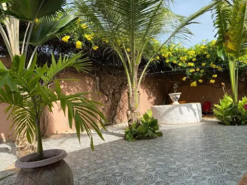 Villa 145 m² with swimming pool 100 metres from the sea Air conditioning in living room +1bedroom