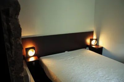 Casa de Gondomil for 4 people Hotels near Caminho da Regadinha