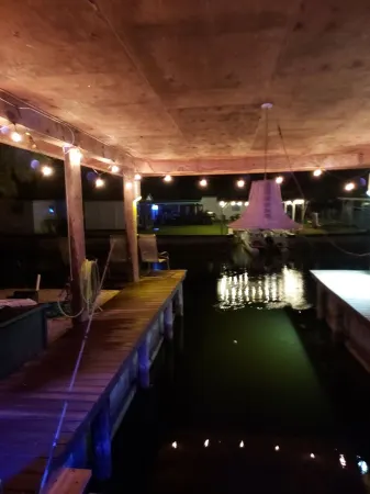 The Anchor House @ Catfish Cove