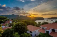 Beautiful Ocean View, steps to the Beach, 3 Pools, Los Almendros #31