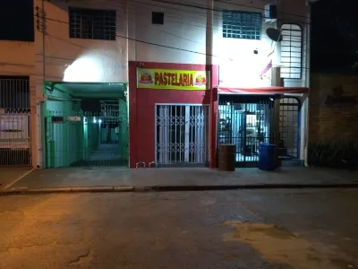 Apt. Coxipó region, great location. Hotels in 