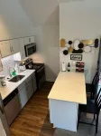 Erin's Emerald Estate-Cozy Loft