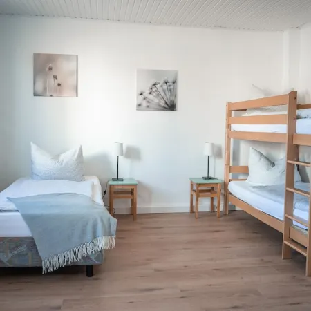 House Morgentau centrally located with garden