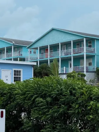 Come see the View at the Sea-View