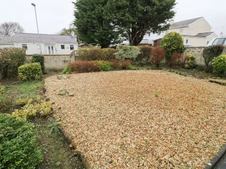 Fernlea Отели в г. Морфа Нефин