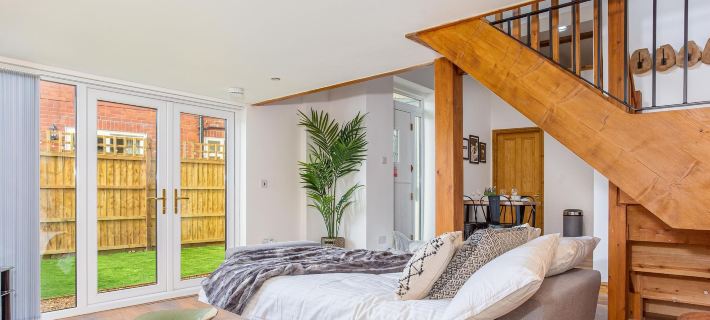 ByEvo Oswestry Barn - Cosy Contractor Base or Quirky Romantic Retreat Hotel a Oswestry