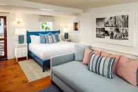 76 Main Ink Press Hotel