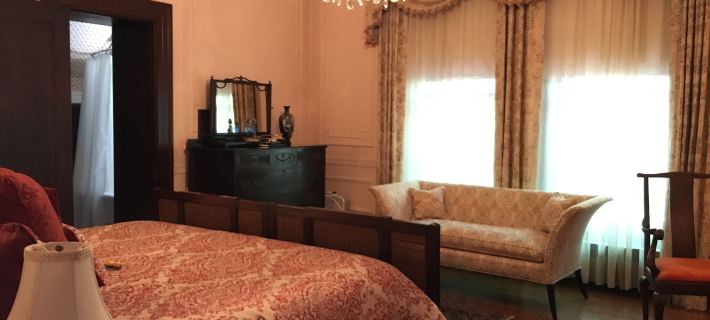 The Inn at Irwin Gardens Hotels in Bartholomew County