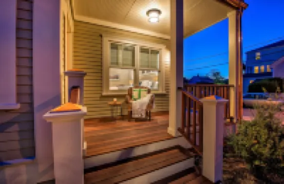 The Newport Lofts - 611 Thames Street