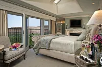 Cameo Heights Mansion and the Vine Fine Dining Restaurant Hotels in Walla Walla