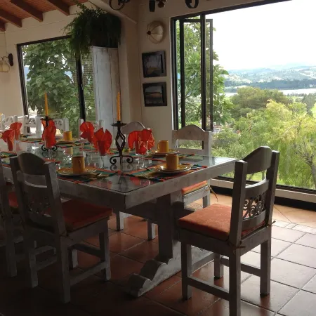 Miravalle Suites