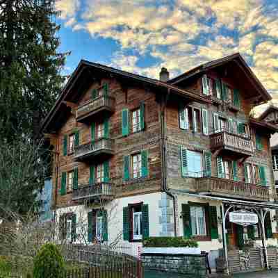 Edelweiss Lodge Hotel Exterior
