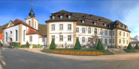 Schlosshotel Bad Neustadt Отели в г. Бад-Нойштадт-ан-дер-Зале