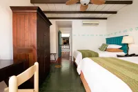 Hotel Isla de Flores - balcony