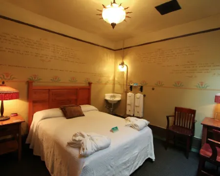McMenamins Olympic Club Hotels in Centralia