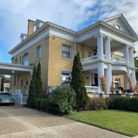 Cartier Mansion