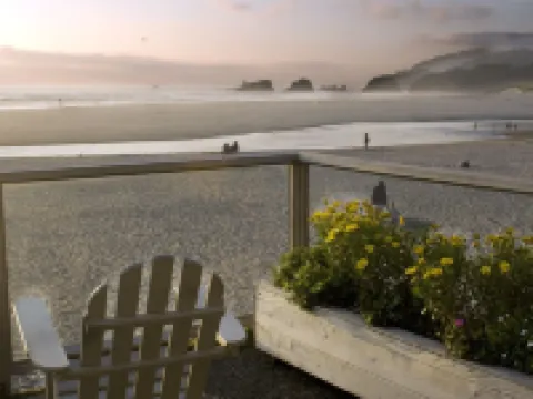 Land's End at Cannon Beach Hotels in Cannon Beach