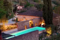 Le Monastère de Saint Mont Hôtel & Spa - プール