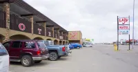 Lazy J Motel Hotels in Claresholm