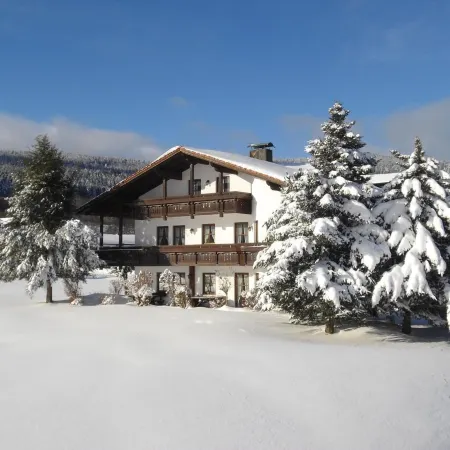 Gasthof-Pension-Kraus Отели в г. Акслах