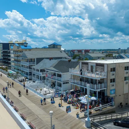Safari Hotel Boardwalk