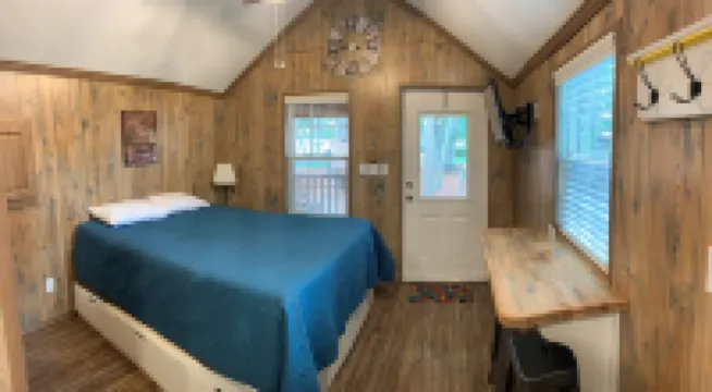 羅德朗納旅遊度假山林小屋