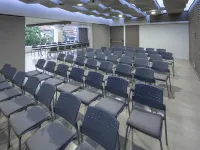 Inntu Hotel メデジンのホテル