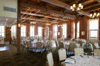 The Common Man Inn & Restaurant